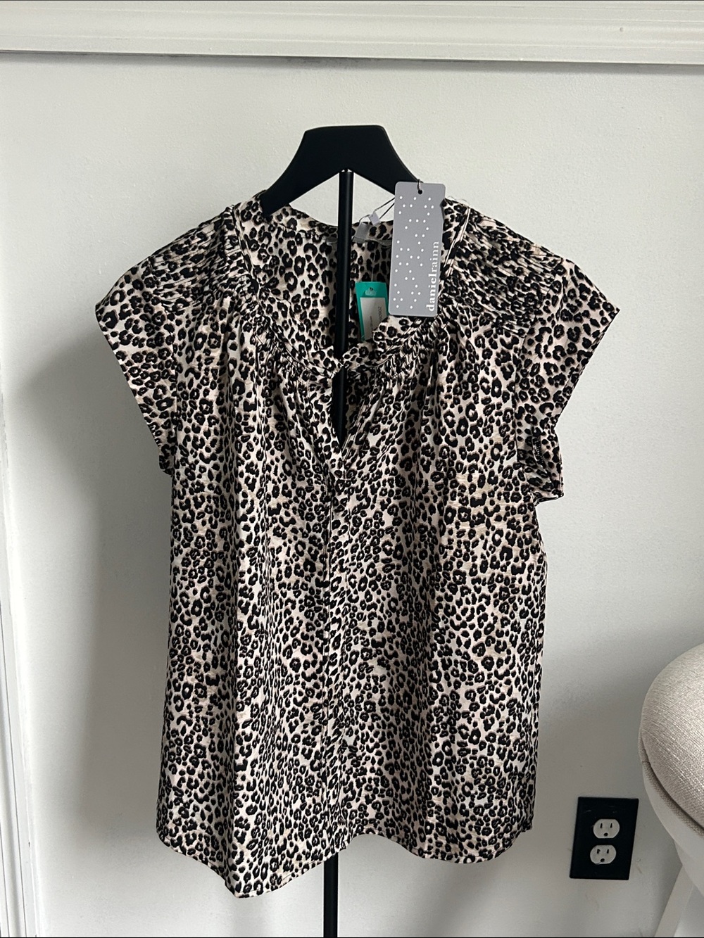 Daniel Rainn Leopard Cap Sleeve Top - Black & Cream NWT!
